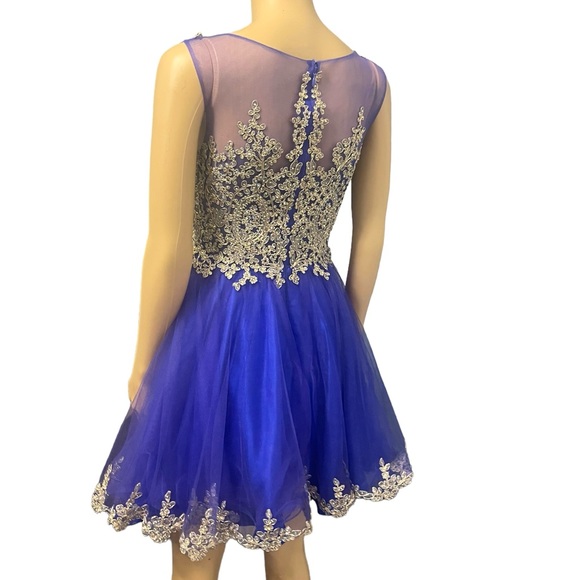 BOU BOU EMBELLISHED TOP WITH GLITTER TULLE SHORT
GOWN- worn once - Picture 6 of 8